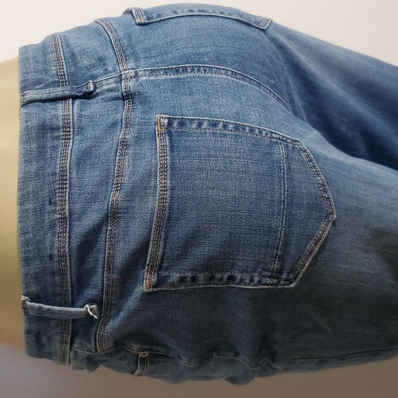 Chico's The So Slimming Girlfriend Cropped Jeans Size 2 - Picture 6 of 14